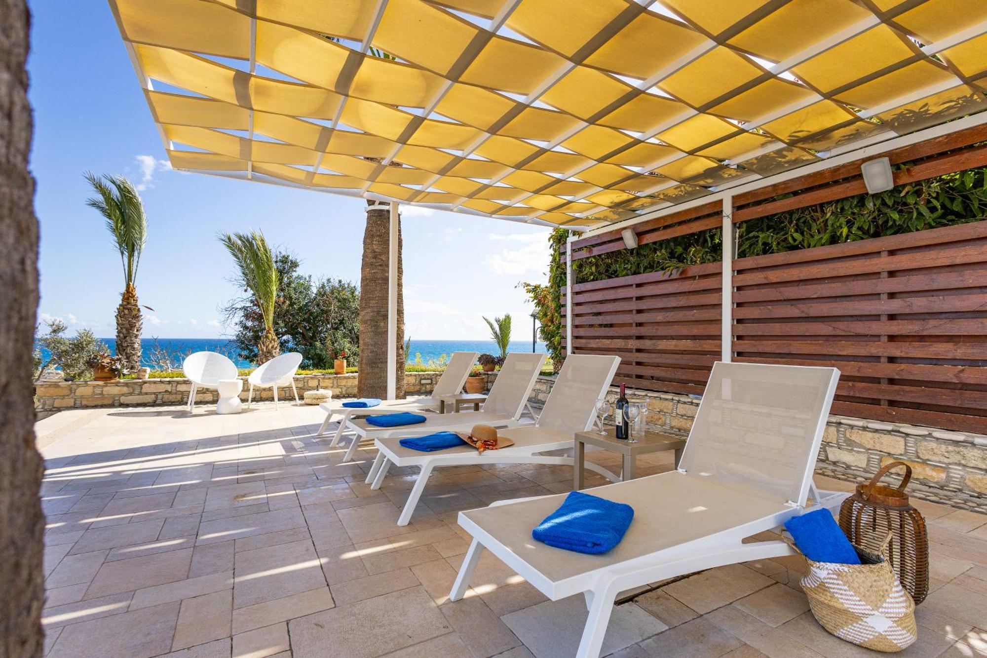 Villa Chrysta Agios Theodoros Екстериор снимка