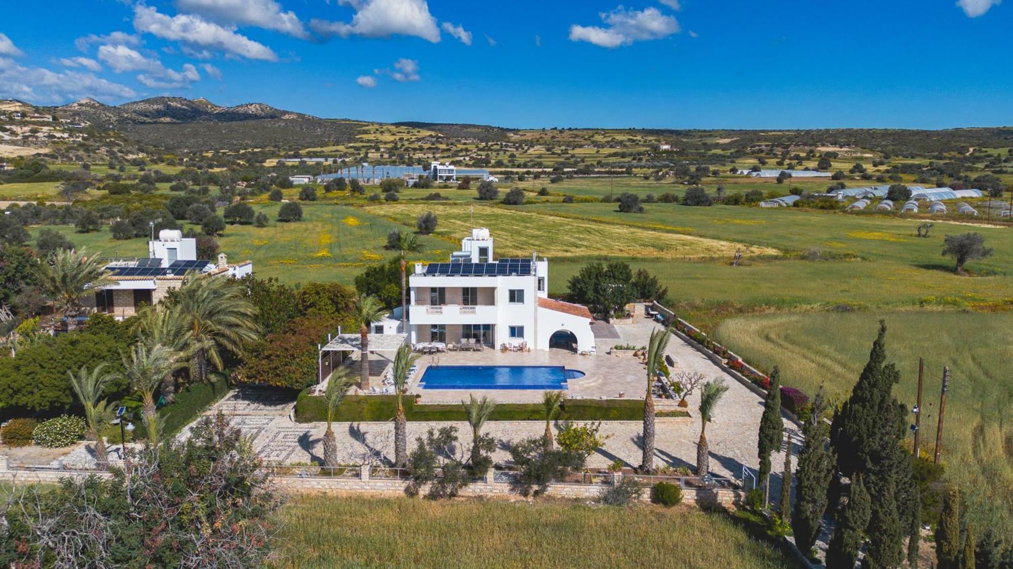 Villa Chrysta Agios Theodoros Екстериор снимка